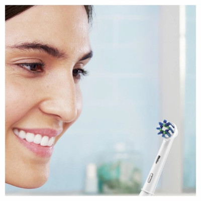 Зубна електрощітка Braun Oral-B Pro1 D305.513.3 CrossAction Caribbean Blue Зубна електрощітка Braun Oral-B Pro1 D305.513.3 CrossAction Caribbean Blue