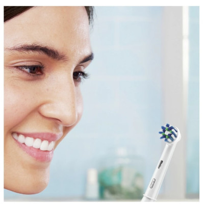 Зубна електрощітка Braun Oral-B Pro1 D305.513.3X CrossAction Black Зубна електрощітка Braun Oral-B Pro1 D305.513.3X CrossAction Black