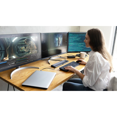 Док-станция J5create USB-C 12-в-1 (JCD554-N) Док-станция J5create USB-C 12-в-1 (JCD554-N)