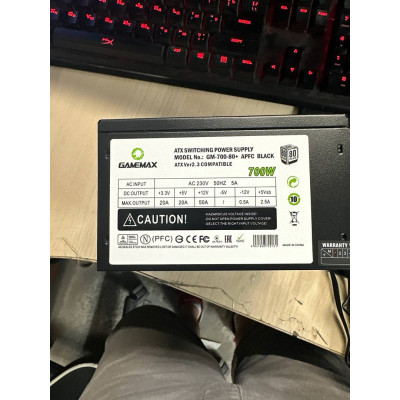 Блок живлення GameMax GM-700 80+ APFC 700W Black