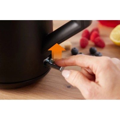 Електрочайник Gorenje 1.7л, Strix контроль, чорний матовий
