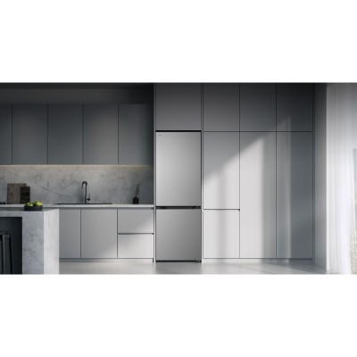 Холодильник LG з нижн. мороз., 186x60х68, холод.відд.-220л, мороз.відд.-113л, 2дв., E, NF, інв., диспл внутр., зона св-ті, сріблястий Холодильник LG з нижн. мороз., 186x60х68, холод.відд.-220л, мороз.відд.-113л, 2дв., E, NF, інв., диспл внутр., зона св-ті, сріблястий