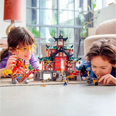 Конструктор LEGO Ninjago Храм-додзьо ніндзя