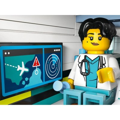 Конструктор LEGO City Літак швидкої медичної допомоги
