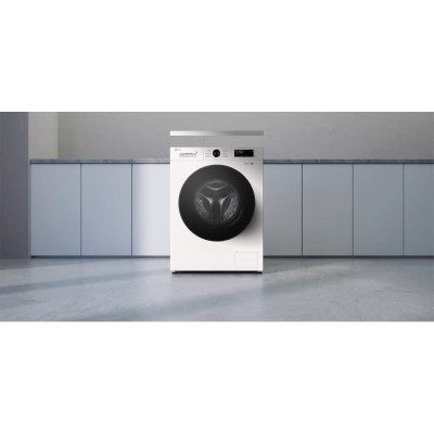 Пральна машина LG фронтальна, 7кг, 1200, A+++, 44см, дисплей, пара, інвертор, білий
