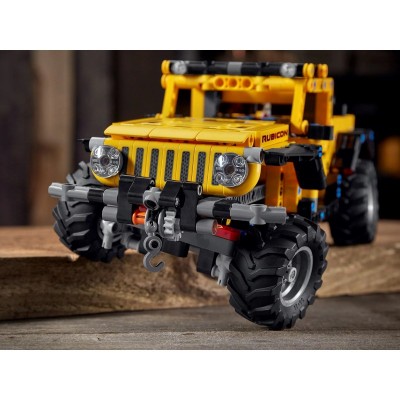 Конструктор LEGO Technic Jeep Wrangler