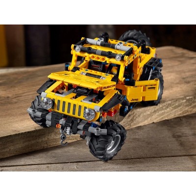 Конструктор LEGO Technic Jeep Wrangler