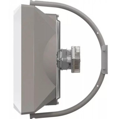 Водяний нагрівач Volcano VR1 двигун змінного струму AC, 5-30 кВт, 5300 м3/год Водяний нагрівач Volcano VR1 двигун змінного струму AC, 5-30 кВт, 5300 м3/год