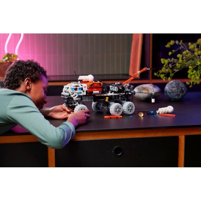 Конструктор LEGO Technic Марсохід команди дослідників