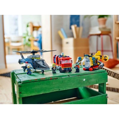 Конструктор LEGO City Ремікс вертольотів, пожежних машин і підводних човнів