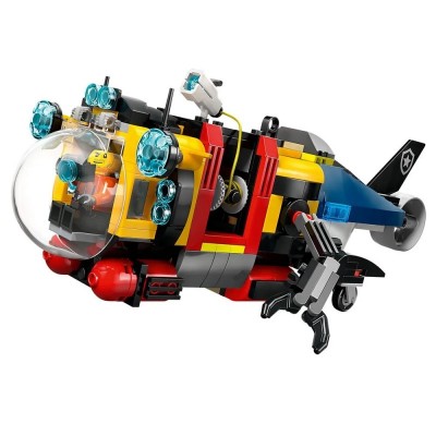 Конструктор LEGO City Ремікс вертольотів, пожежних машин і підводних човнів