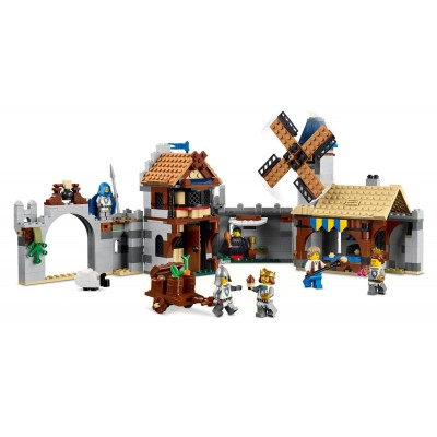 Конструктор LEGO Creator Середньовічний замок із лицарем на коні