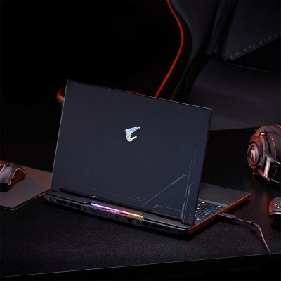 Ноутбук AORUS 15.6 QHD, Intel i9-13900HX, 16GB, F1TB, NVD4060-8, DOS, чорний