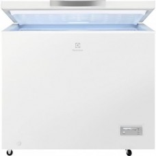 Морозильна скриня Electrolux LCB3LF26W0, Висота - 85см,  254л, A+, ST, Електр. Керування, Дисплей, Білий Морозильна скриня Electrolux LCB3LF26W0, Висота - 85см,  254л, A+, ST, Електр. Керування, Дисплей, Білий