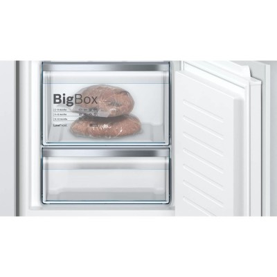 Холодильник Bosch вбуд. з нижн. мороз., 177x55x55, xолод.відд.-211л, мороз.відд.-60л, 2дв., А++, ST, білий