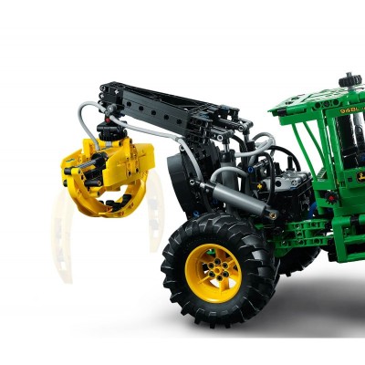 Конструктор LEGO Technic Трелювальний трактор «John Deere» 948L-II