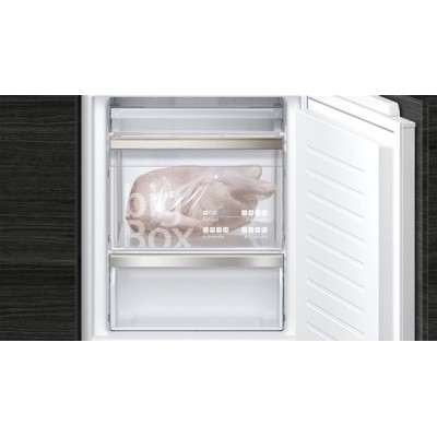 Холодильник Siemens вбуд. з нижн. мороз., 177x55x55, xолод.відд.-189л, мороз.відд.-68л, 2дв., А++, ST, білий