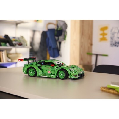 Конструктор LEGO Technic Автомобіль Porsche 911 GT3 R REXY AO Racing