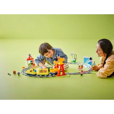 Конструктор LEGO DUPLO Town Великий інтерактивний громадський потяг
