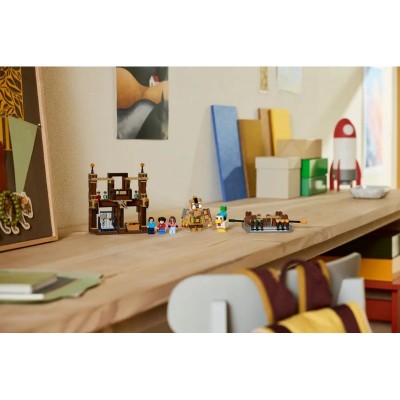 Конструктор LEGO Minecraft Бійцівський ринг у лісовому маєтку