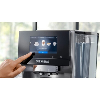 Кавомашина Siemens 2.4л, зерно + мелена, автомат.капучинатор, LED - дисплей, авторецептів - 20, чорно - срібний