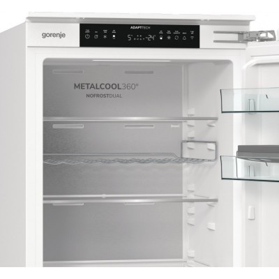 Холодильник Gorenje вбудований з нижн. мороз., 177x69x55см, 2 двері,244(68)л, А+, NF+, Зона св-ті, Диспл, Wi-Fi, Біли