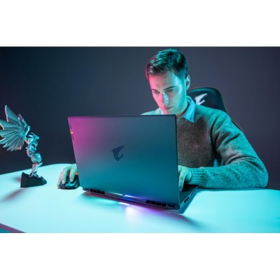 Ноутбук AORUS 16X 16.0 QHD 165Hz, Intel i7-13650HX, 16GB, F1TB, NVD4070-8, W11, чорний