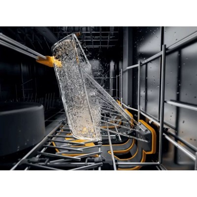 Посудомийна машина Whirlpool вбудована, 15компл., A+++, 60см, дисплей, 3й кошик, білий