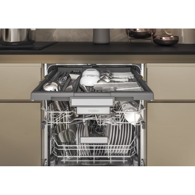 Посудомийна машина Whirlpool вбудована, 15компл., A+++, 60см, дисплей, 3й кошик, білий