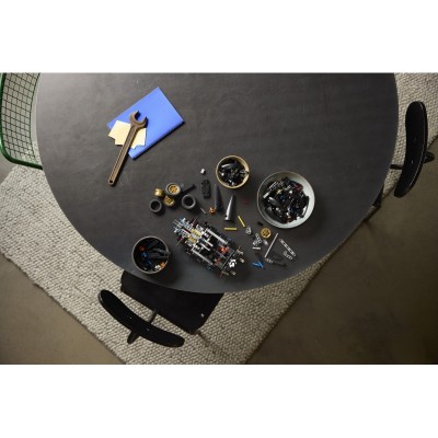 Конструктор LEGO Technic Автомобіль для перегонів Ford GT40 MKII 1966 року