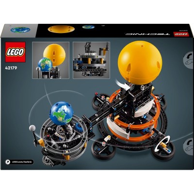 Конструктор LEGO Technic Земля та Місяць на орбіті