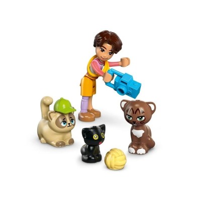 Конструктор LEGO Friends Хартлейк-Сіті. Квартири і крамниці