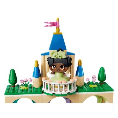 Конструктор LEGO Disney Princess Мініпринцеси Бель і Тіана з замком