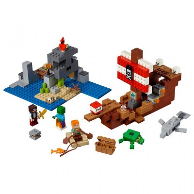 Конструктор LEGO MINECRAFT Пригоди на піратському кораблі (21152)