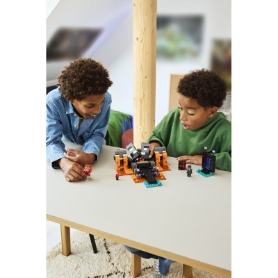 Конструктор LEGO Minecraft Битва за Візер