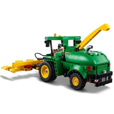 Конструктор LEGO Technic Кормозбиральний комбайн John Deere 9700