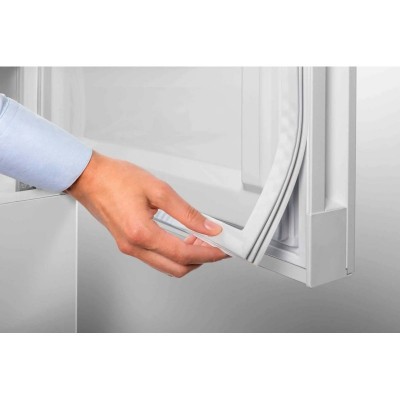 Холодильник Liebherr вбудований з нижн. мороз., 193.8x54.1х54.5, холод.відд.-202л, мороз.відд.-70л, 2дв., D, NF, диспл внутр., зона св-ті, білий Холодильник Liebherr вбудований з нижн. мороз., 193.8x54.1х54.5, холод.відд.-202л, мороз.відд.-70л, 2дв., D, NF, диспл внутр., зона св-ті, білий