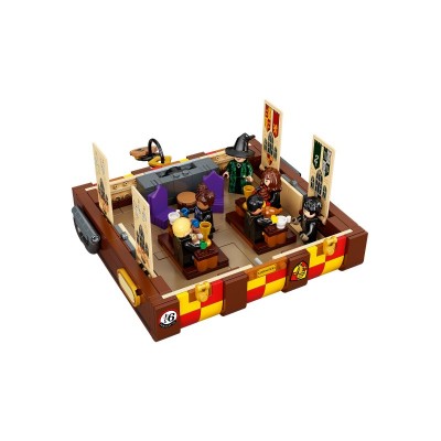 Конструктор LEGO Harry Potter TM Магічна валіза Гоґвортсу
