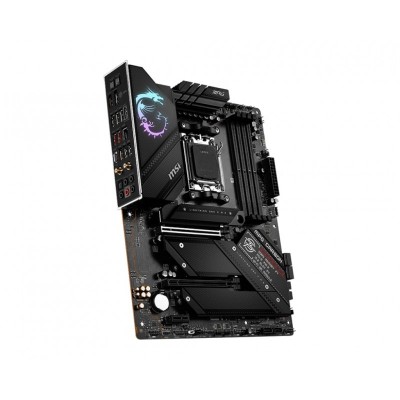 Материнcька плата MSI MPG B650 CARBON WIFI sAM5 B650 4xDDR5 M.2 USB HDMI DP WiFi BT ATX