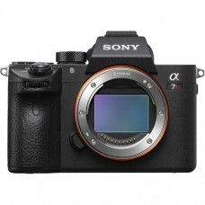 Цифр. фотокамера Sony Alpha 7RM3 body black Цифр. фотокамера Sony Alpha 7RM3 body black
