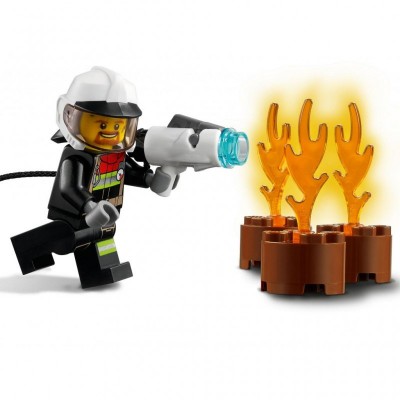 Конструктор LEGO City Fire Пожарный пикап 87 деталей (60279)