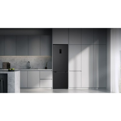 Холодильник LG з нижн. мороз., 203x60х68, холод.відд.-262л, мороз.відд.-113л, 2дв., E, NF, інв., диспл зовн., зона св-ті, чорний