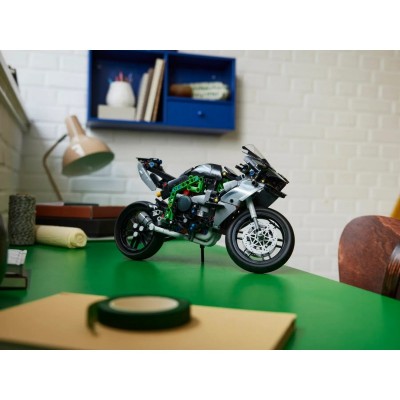 Конструктор LEGO Technic Мотоцикл Kawasaki Ninja H2R