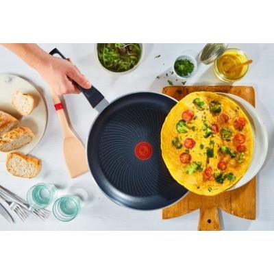 Сковорода Tefal Start&Cook, 28см, покриття Titanium, індукція, Thermo-Spot, алюм., чорний