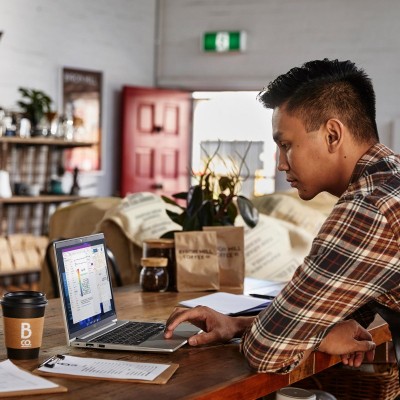 Ноутбук HP Probook 445-G9 14" FHD IPS AG, AMD R5-5625U, 8GB, F256GB, UMA, DOS, сріблястий