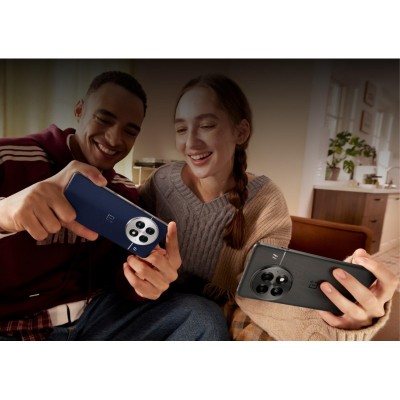 Смартфон OnePlus 13 5G (CPH2653) 6.82" 12/256ГБ, 2SIM, 6000мА•год, чорний