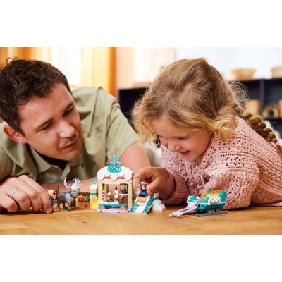 Конструктор LEGO Disney Princess Пригоди Анни на санях