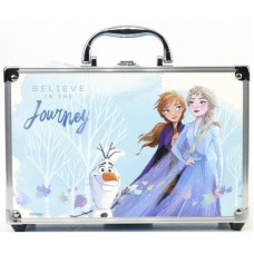 Дитяча косметика Markwins Frozen: Косметичний набір в алюмінієвому боксі (1580179E) Дитяча косметика Markwins Frozen: Косметичний набір в алюмінієвому боксі (1580179E)