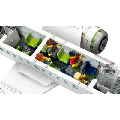 Конструктор LEGO City Пасажирський літак