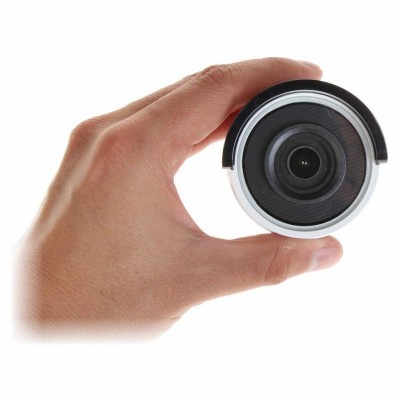 Камера видеонаблюдения Hikvision DS-2CD2045FWD-I (2.8)